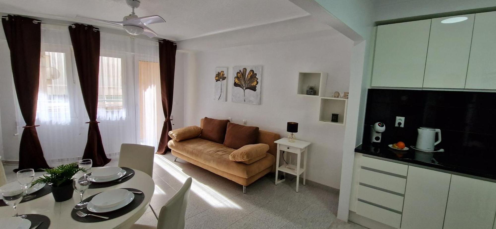 Apartments On The Beach In Torrevieja Exteriör bild