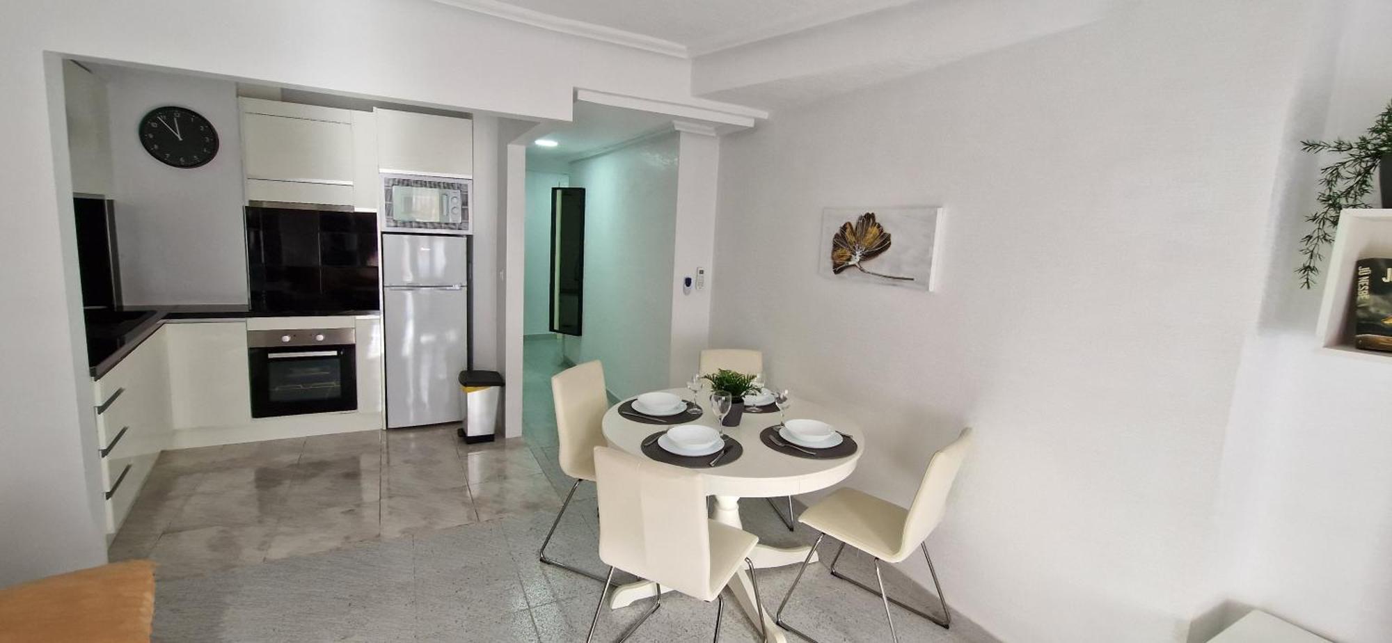 Apartments On The Beach In Torrevieja Exteriör bild