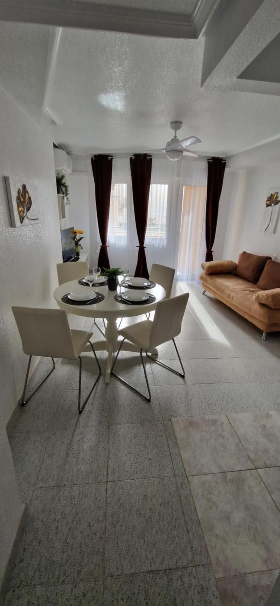 Apartments On The Beach In Torrevieja Exteriör bild